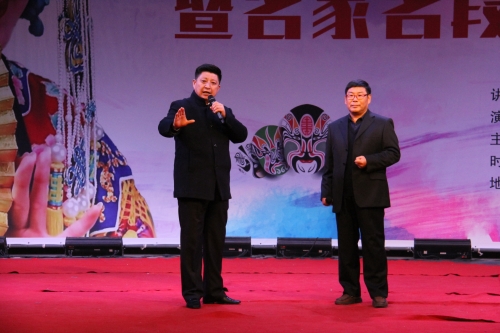 京劇社彭心怡、梁佳等演唱傳統(tǒng)京劇《打龍袍》選段