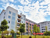 南華師范大學(xué)紅湘校區(qū)2023年學(xué)費(fèi)、收費(fèi)多少