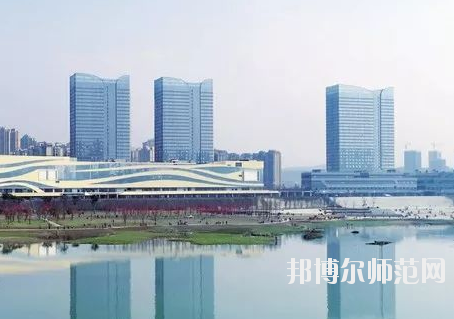 南充應用技術幼兒師范職業(yè)學校2020年報名條件、招生要求、招生對象 