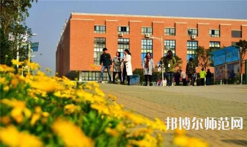 四川五月花專修師范學(xué)院2020年報(bào)名條件、招生要求、招生對象