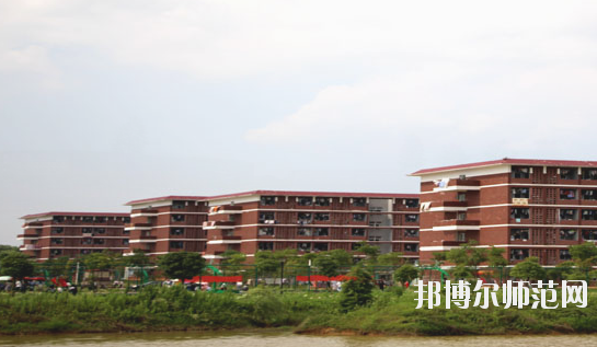 江西2020年讀幼師學?？梢钥即髮W嗎