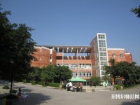 昆明2021年中專幼師學(xué)?？梢钥即髮? /><b>昆明2021年中專幼師學(xué)校可以考大專嗎</b><span>2020-12-17 10:48</span><p>中專幼師學(xué)?？梢钥即髮?初中畢業(yè)后，很多同學(xué)由于許多方面的原因沒有選擇就讀高中，而是選擇了就讀職業(yè)院校，而在職業(yè)院校中</p></a></li>
            <li><a href=