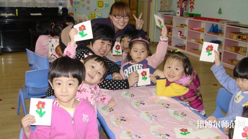 六盤(pán)水2021讀幼師學(xué)校一年要多少錢(qián)