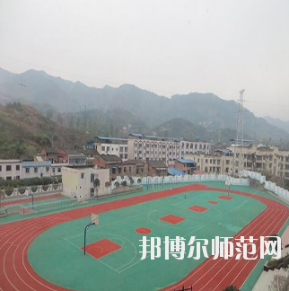 重慶統(tǒng)景幼師職業(yè)中學(xué)怎么樣、好不好
