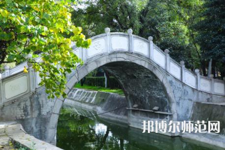 延安大學西安創(chuàng)新師范學院歷年招生錄取分數線