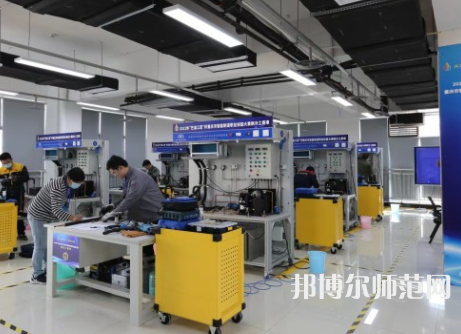 重慶輕工業(yè)幼師技工學(xué)校2023年學(xué)費(fèi)、收費(fèi)多少