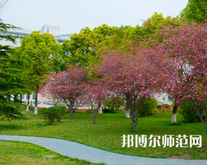 鹽城工師范學(xué)院建軍東路校區(qū)2023年報名條件、招生要求、招生對象