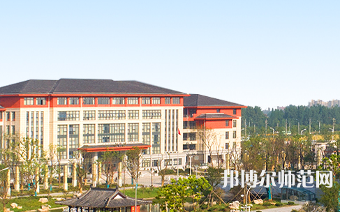 揚州大學(xué)廣陵師范學(xué)院2023年報名條件、招生要求、招生對象