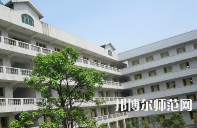2023年夾江云吟幼兒師范職業(yè)中學(xué)校報(bào)名條件、招生對(duì)象