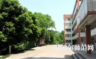 2023年沐川縣幼師職業(yè)中學校報名條件、招生對象