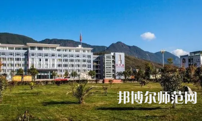 2023年麗江師范高等專(zhuān)科學(xué)校報(bào)名條件、招生對(duì)象